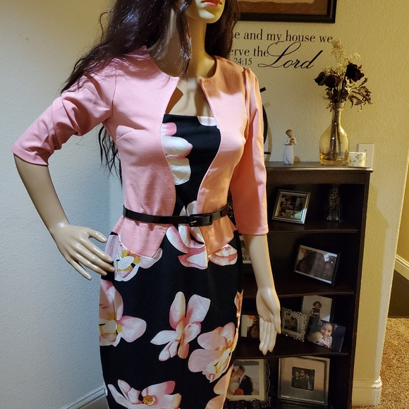 Dress - Picture 1 of 1